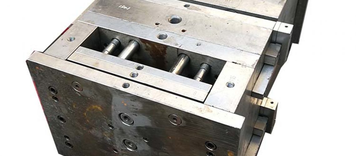 注塑模具生产